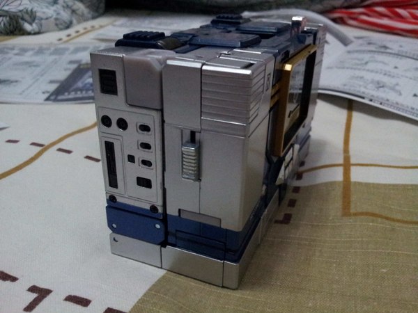 MP 13 Soundwave Out Of Box Images Of Takara Tomy Transformers Masterpiece Figure  (13 of 27)